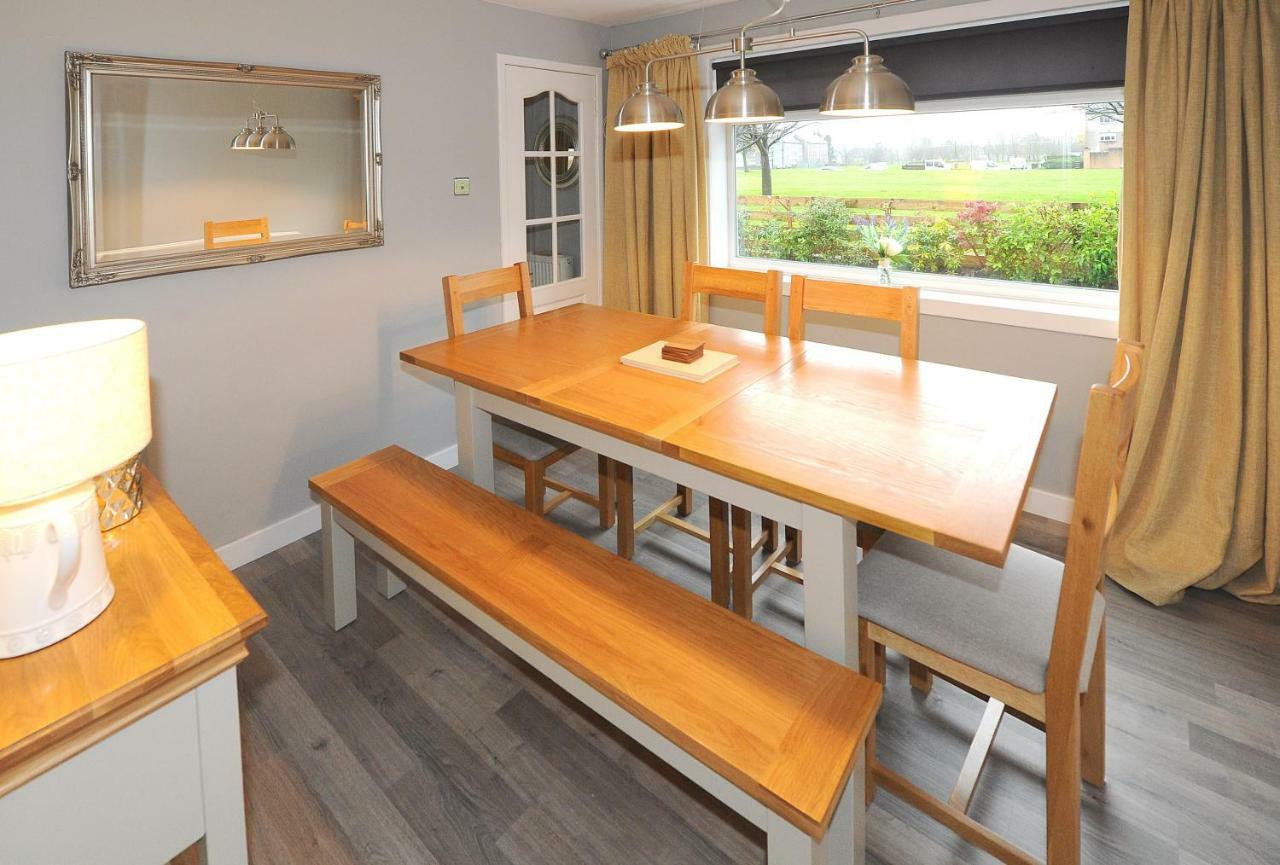 Three Bedroom Spacious House Stirling Exterior foto